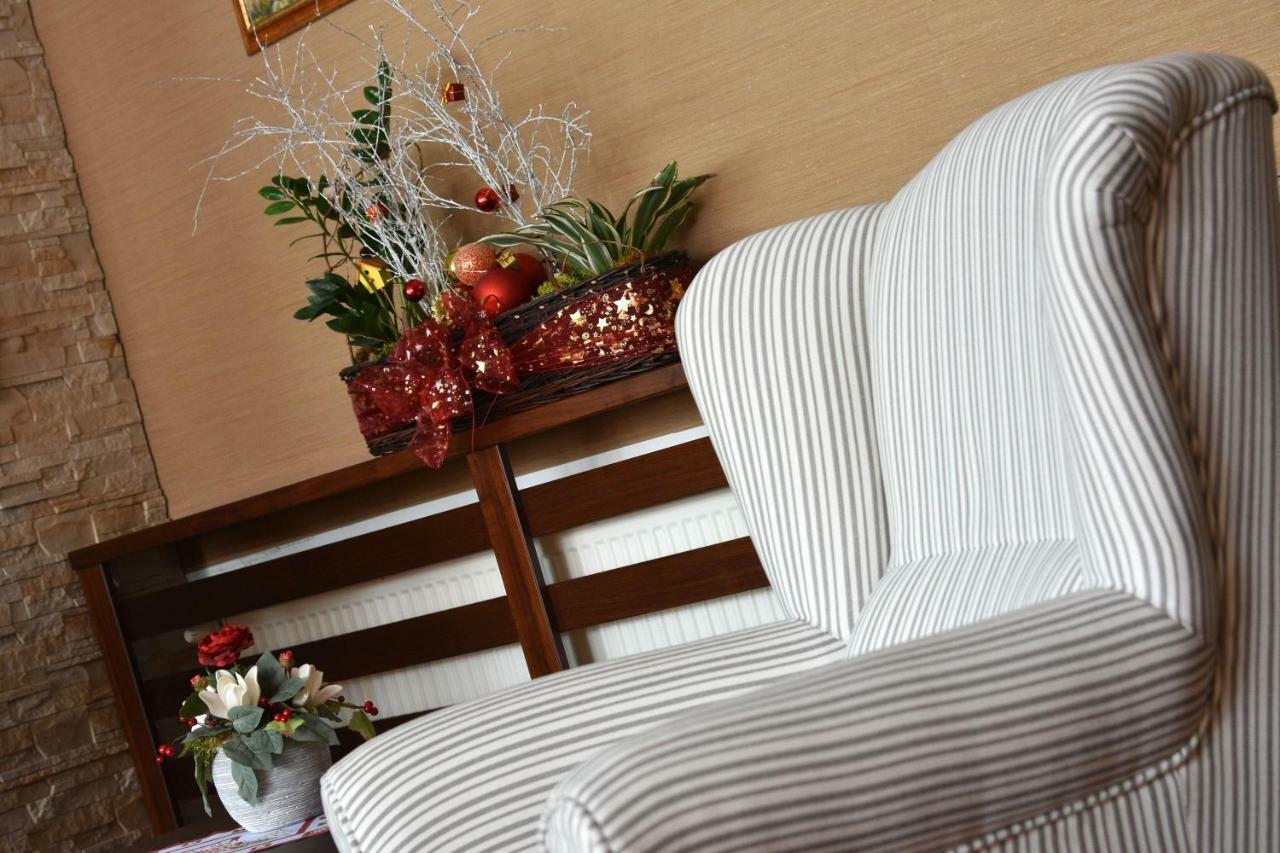 Hotel Lesana Stará Lesná 外观 照片