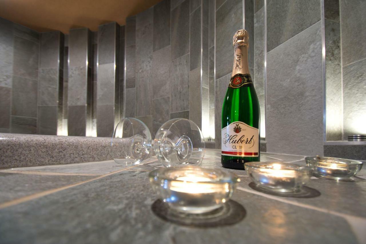 Hotel Lesana Stará Lesná 外观 照片