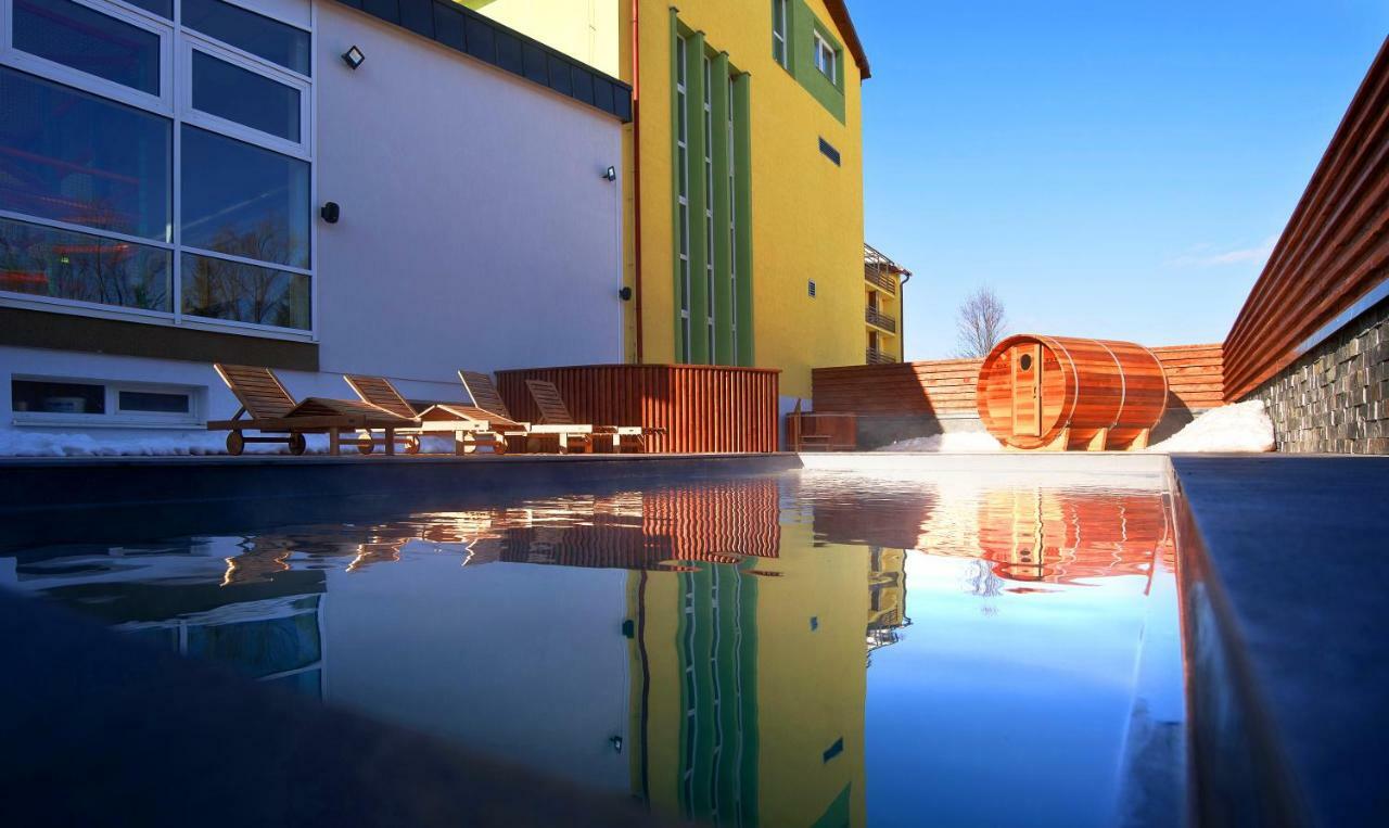 Hotel Lesana Stará Lesná 外观 照片